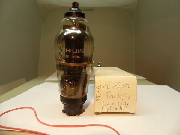 1x PE05/15 =  5Y15  Philips Wehrmachtsröhre Tube NOS